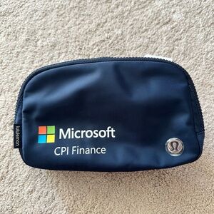 Lululemon Everywhere Belt Bag with Long Strap 1L